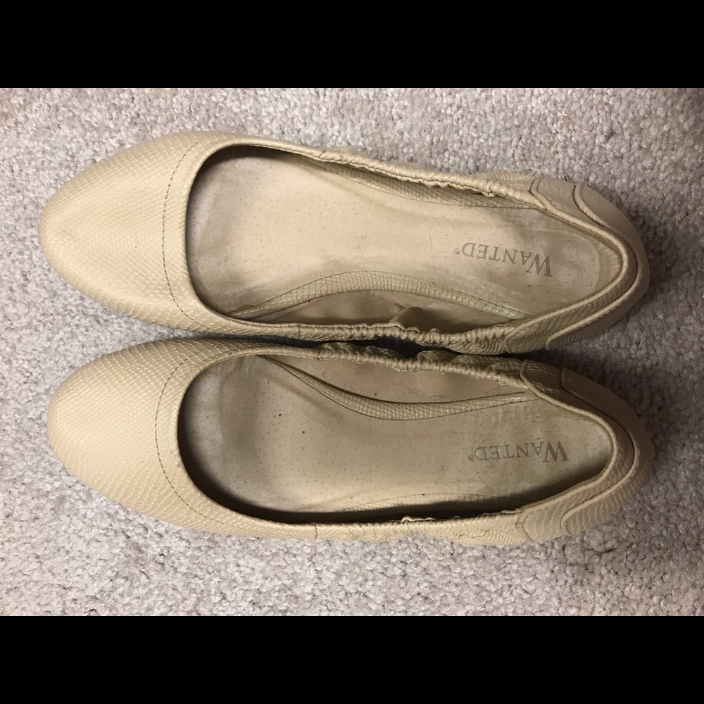 🌟 Nude flats